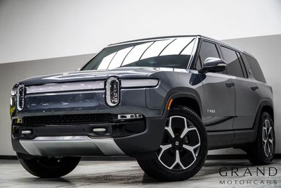 2024 Rivian R1S - 7PDSGBBA5RN036278