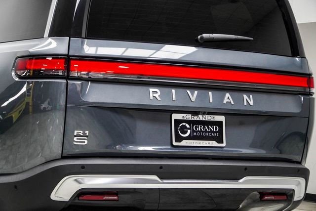 2024 Rivian R1S Adventure - 23000169 - 13