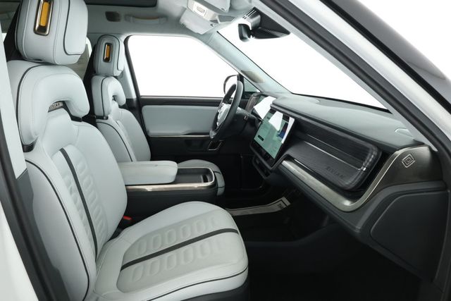 2024 Rivian R1S Adventure Dual-Motor Large Pack - 22926483 - 25