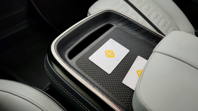 2024 Rivian R1S Adventure Dual-Motor Large Pack - 22946572 - 15