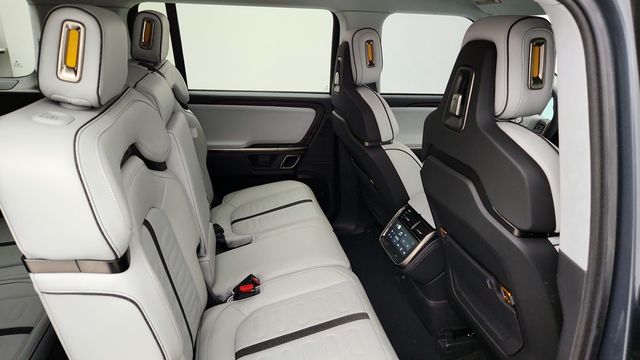 2024 Rivian R1S Adventure Dual-Motor Large Pack - 22946572 - 26