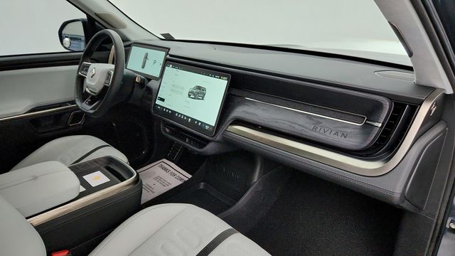 2024 Rivian R1S Adventure Dual-Motor Large Pack - 22946572 - 28