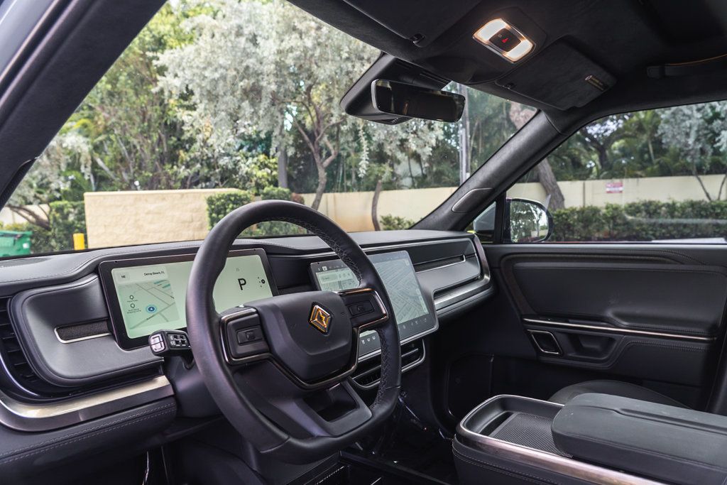 2024 Rivian R1S Adventure photo 14