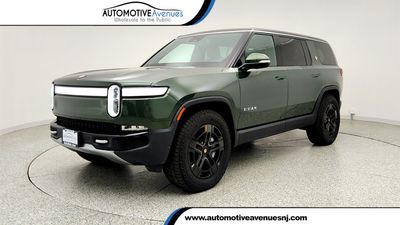 2024 Rivian R1S
