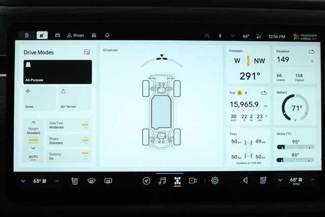 2024 Rivian R1S Adventure Dual-Motor Standard Pack (533 horsepower) - 22894242 - 17