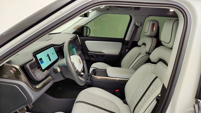 2024 Rivian R1S Adventure Dual-Motor Standard+ Pack w/ 22'' Sport Wheels - 23019154 - 20