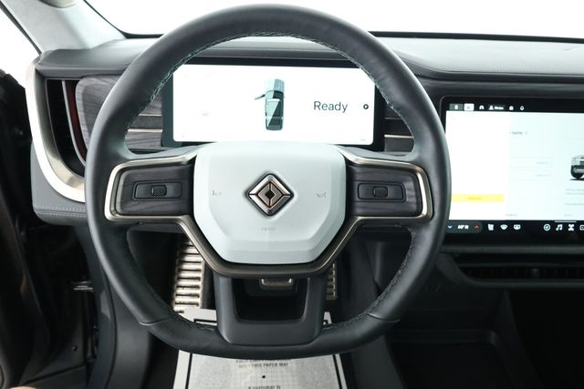 2024 Rivian R1S Adventure Dual Motor Standard Pack w/ Ocean Coast Interior - 22894242 - 11