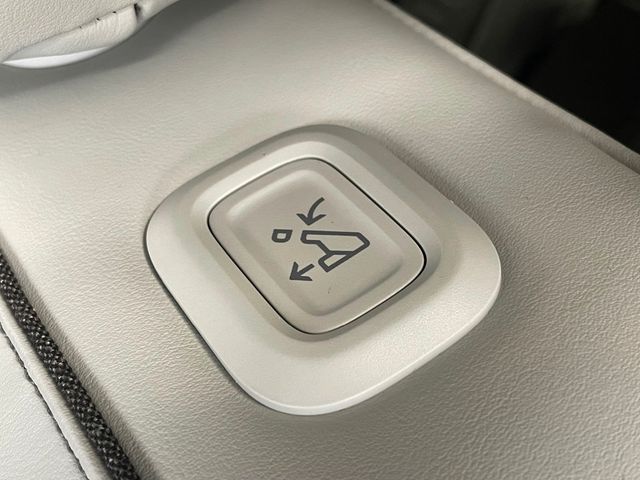 2024 Rivian R1S Adventure Quad-Motor Large Pack - 22947558 - 21