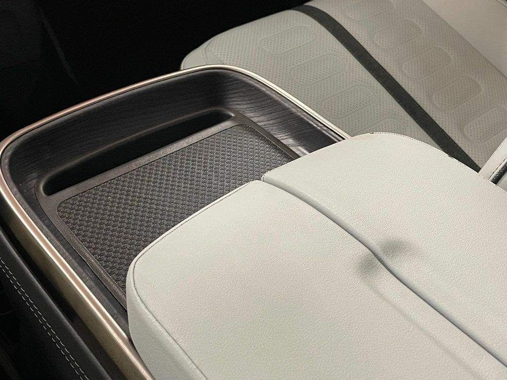 2024 Rivian R1S Adventure Quad-Motor Large Pack - 22947558 - 45