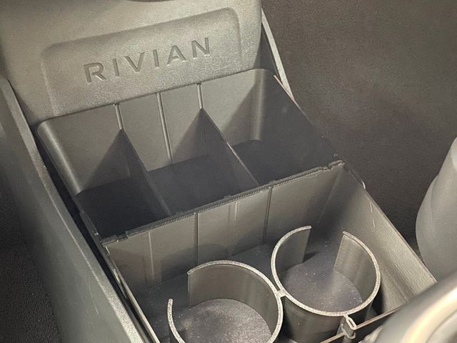 2024 Rivian R1S Adventure Quad-Motor Large Pack - 22947558 - 47