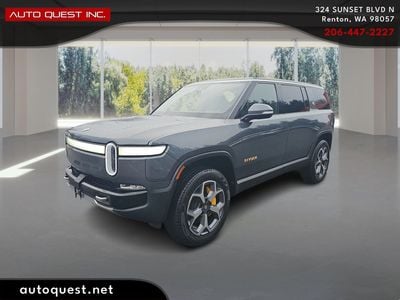 2024 Rivian R1S