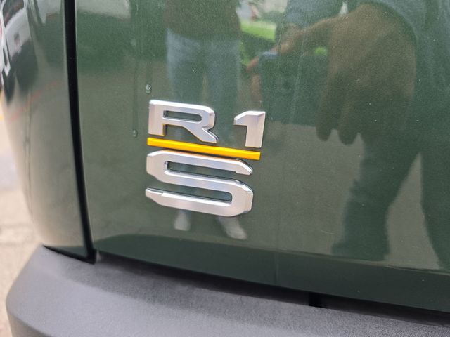 2024 Rivian R1S Adventure Quad-Motor Large Pack - 23007340 - 24