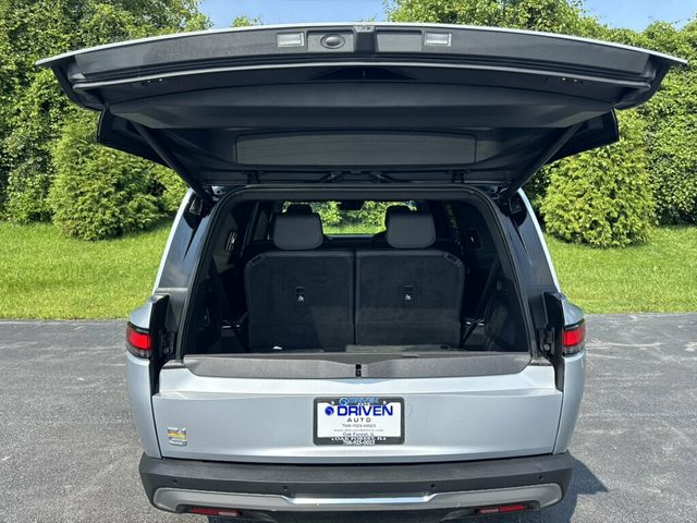 2024 Rivian R1S Adventure Quad-Motor Large Pack - 23060011 - 9