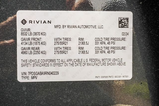 2024 Rivian R1S Adventure Quad-Motor Large Pack - 23058015 - 39