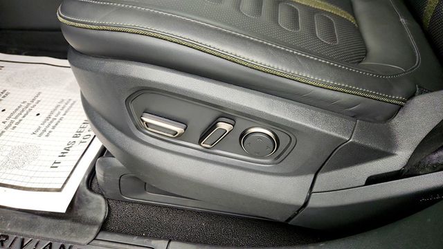 2024 Rivian R1S Adventure Quad-Motor Large Pack - 23010389 - 11