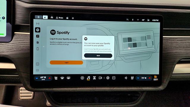 2024 Rivian R1S Adventure Quad-Motor Large Pack - 23010389 - 17