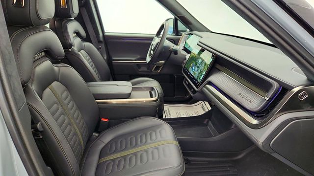 2024 Rivian R1S Adventure Quad-Motor Large Pack - 23010389 - 24