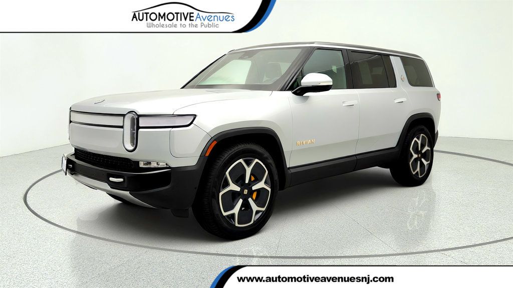 2024 Rivian R1S Adventure Quad-Motor Large Pack w/ 21'' Road Wheels - 23029208 | Video 1