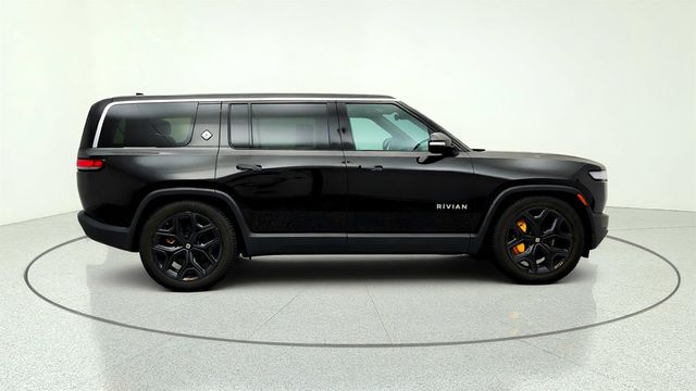 2024 Rivian R1S Adventure Quad-Motor Large Pack w/ 22'' Sport Dark Wheels - 23035150 - 3