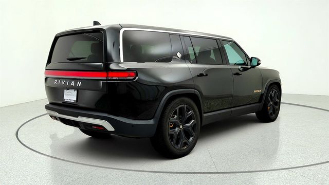 2024 Rivian R1S Adventure Quad-Motor Large Pack w/ 22'' Sport Dark Wheels - 23035150 - 4