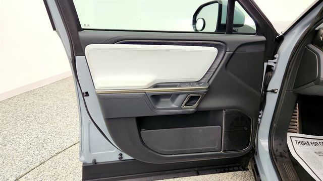 2024 Rivian R1S Adventure Quad-Motor Large Pack w/ Ocean Coast Interior - 23038206 - 11