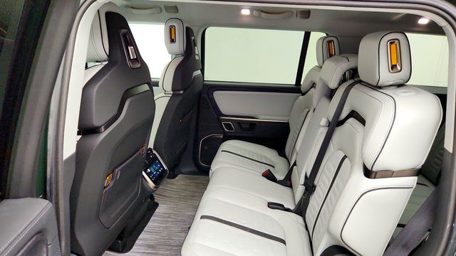 2024 Rivian R1S Adventure Quad-Motor Large Pack w/ Ocean Coast Vegan Leather - 23089463 - 20