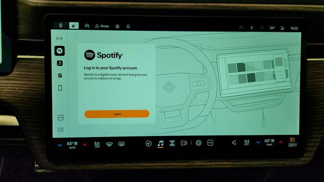 2024 Rivian R1S All-Terrain Performance Dual Max Adventure Package - 22999098 - 16