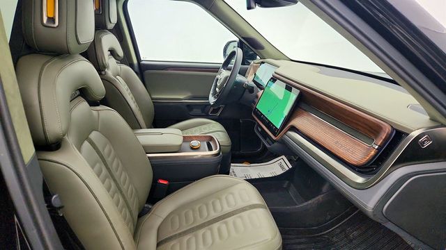 2024 Rivian R1S All-Terrain Performance Dual Max Adventure Package - 22999098 - 23