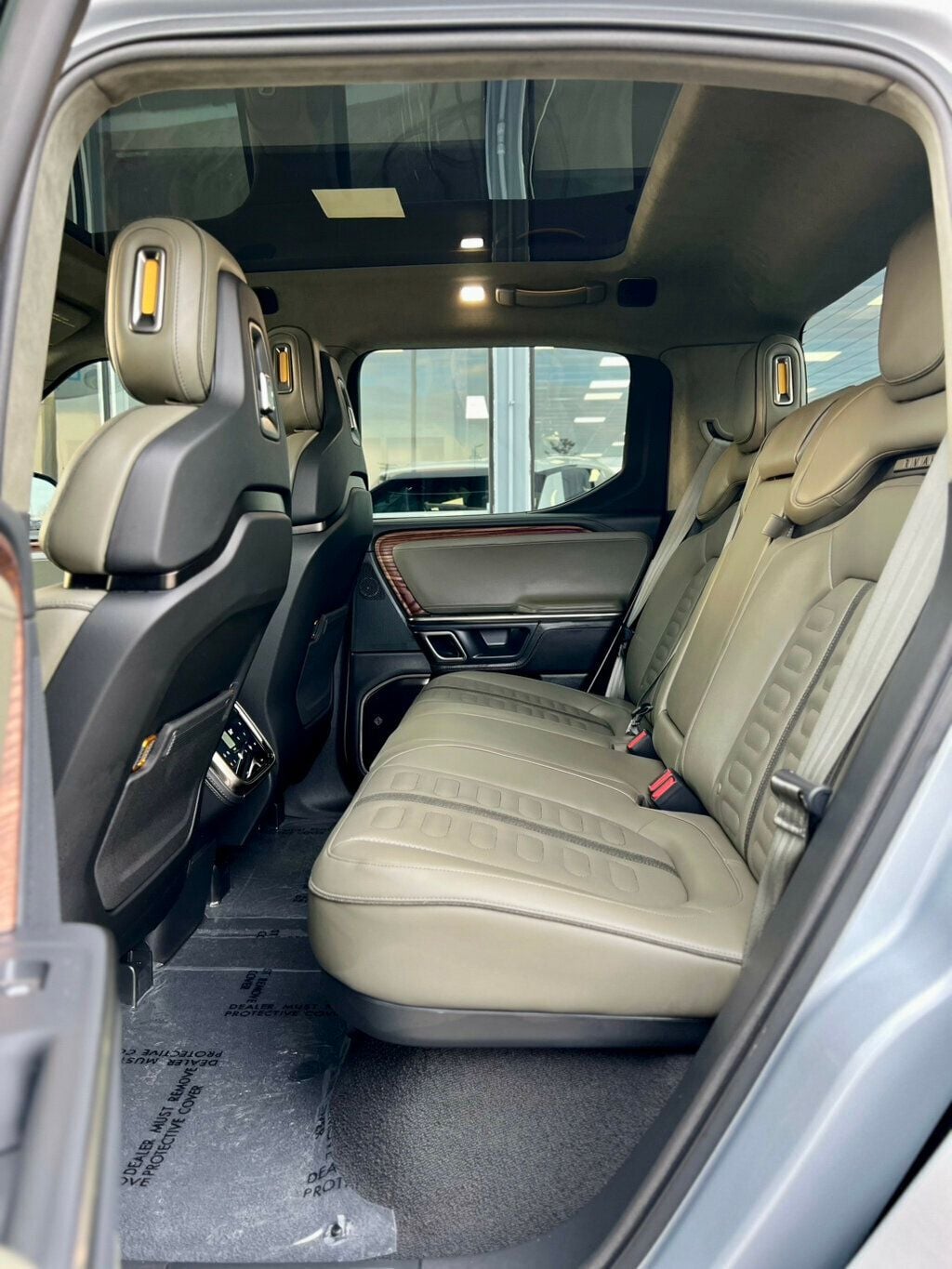 2024 Rivian R1T ADVENTURE - 22957407 - 16