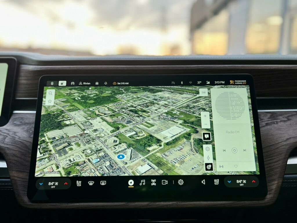 2024 Rivian R1T ADVENTURE - 22957407 - 23