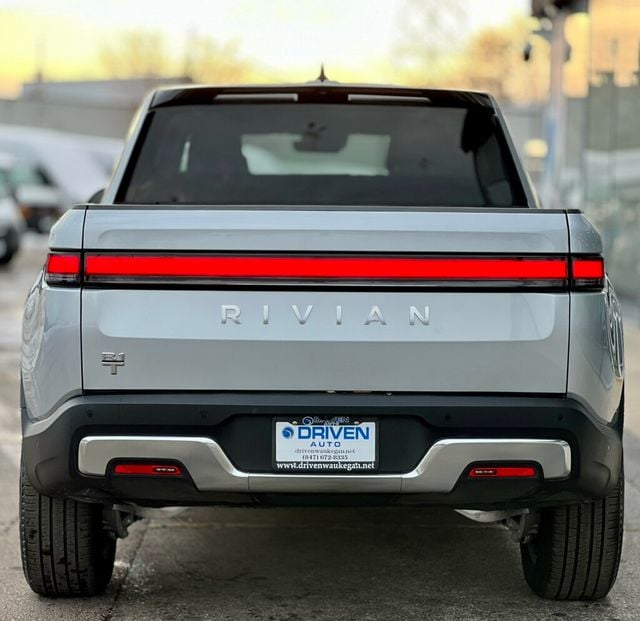 2024 Rivian R1T ADVENTURE - 22957407 - 3