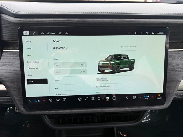 2024 Rivian R1T Adventure Dual Motor  - 22954186 - 18