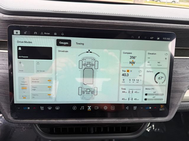 2024 Rivian R1T Adventure Dual Motor  - 22954186 - 25