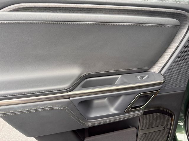 2024 Rivian R1T Adventure Dual Motor  - 22954186 - 38