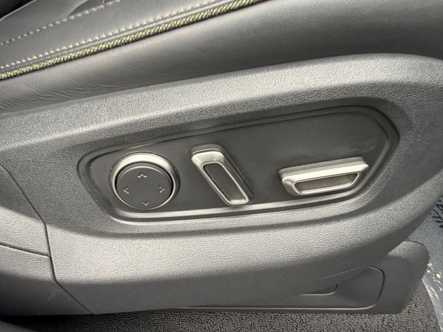 2024 Rivian R1T Adventure Dual Motor  - 22954186 - 45