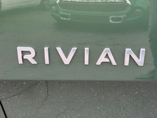2024 Rivian R1T Adventure Dual Motor  - 22954186 - 8