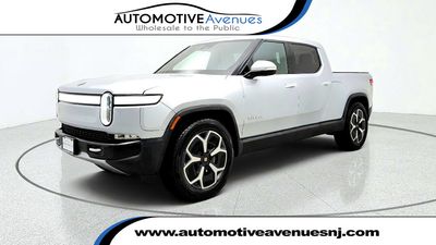 2024 Rivian R1T