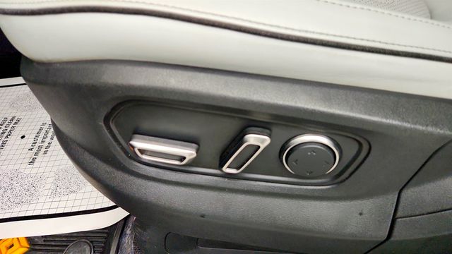 2024 Rivian R1T Adventure Dual-Motor Large Pack w/ Ocean Coast Vegan Leather - 23075471 - 10
