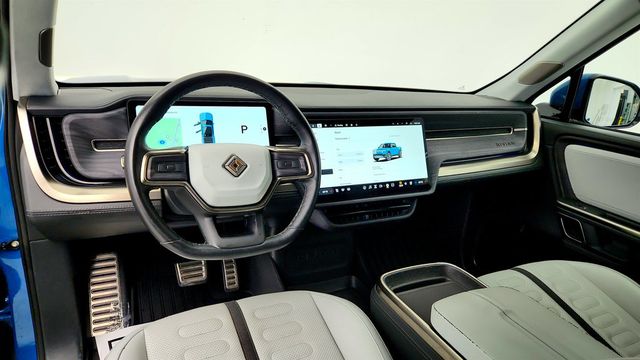 2024 Rivian R1T Adventure Dual-Motor Large Pack w/ Ocean Coast Vegan Leather - 23075471 - 11