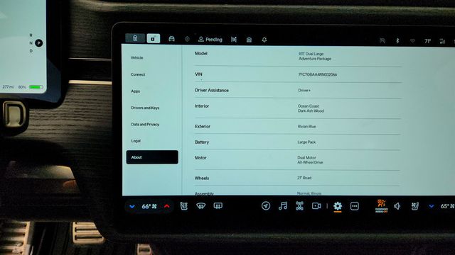 2024 Rivian R1T Adventure Dual-Motor Large Pack w/ Ocean Coast Vegan Leather - 23075471 - 14