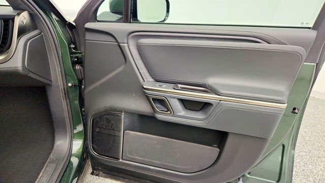 2024 Rivian R1T Adventure Dual-Motor Large Pack w/ Tonneau Cover (352-mi. range) - 22958984 - 25