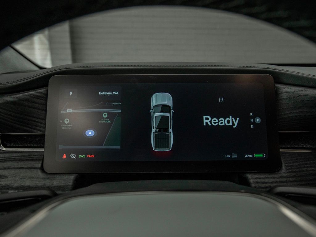 2024 Rivian R1T Adventure photo 20