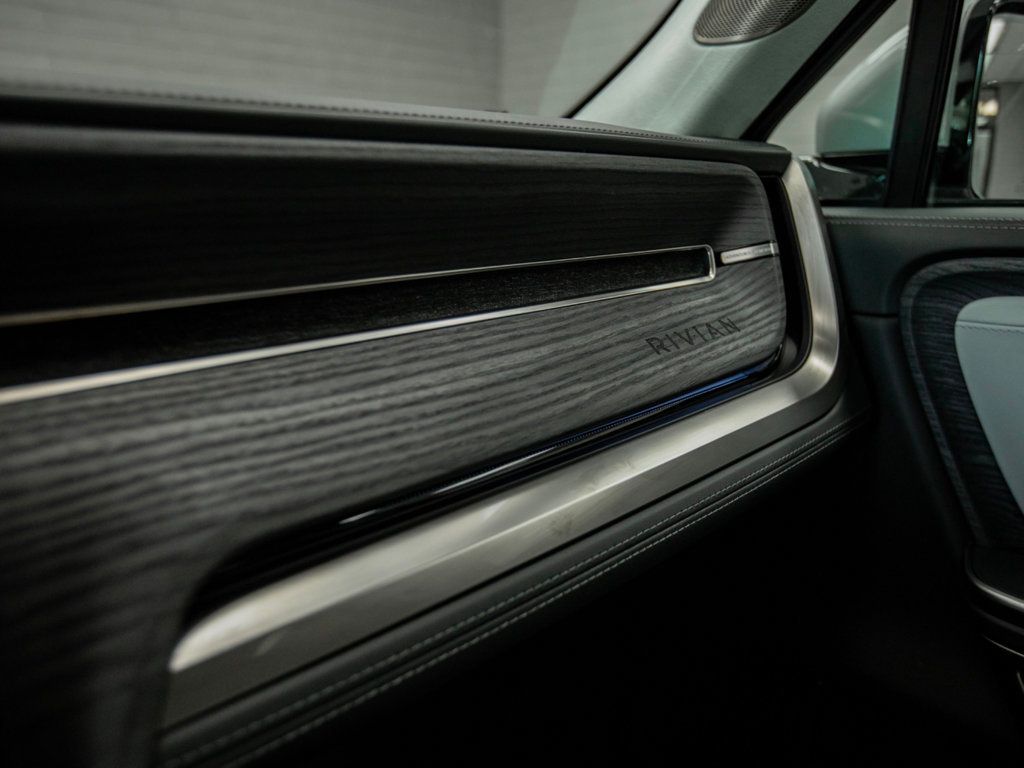 2024 Rivian R1T Adventure photo 22