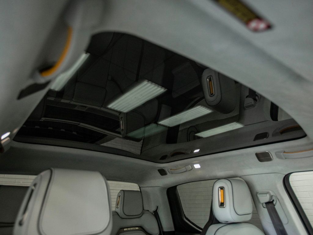 2024 Rivian R1T Adventure photo 27