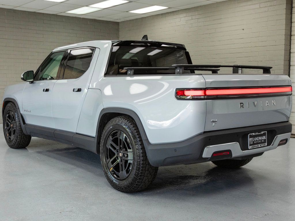 2024 Rivian R1T Adventure photo 39