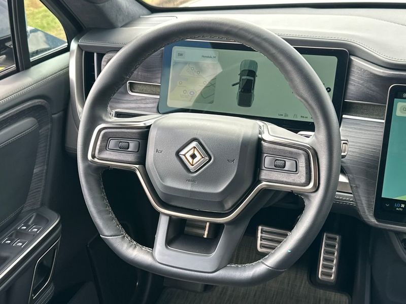 2024 Rivian R1T Launch Edition Quad-Motor Large Pack - 22984131 - 16