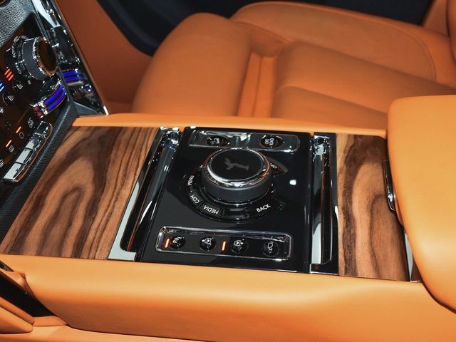 2024 Rolls-Royce Cullinan Base - 23006483 - 54