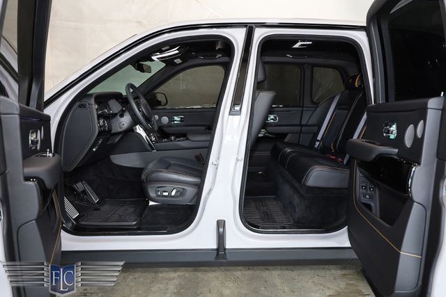 2024 Rolls-Royce Cullinan Black Badge Sport Utility - 22957854 - 14