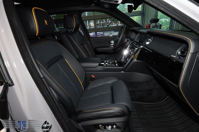 2024 Rolls-Royce Cullinan Black Badge Sport Utility - 22957854 - 17
