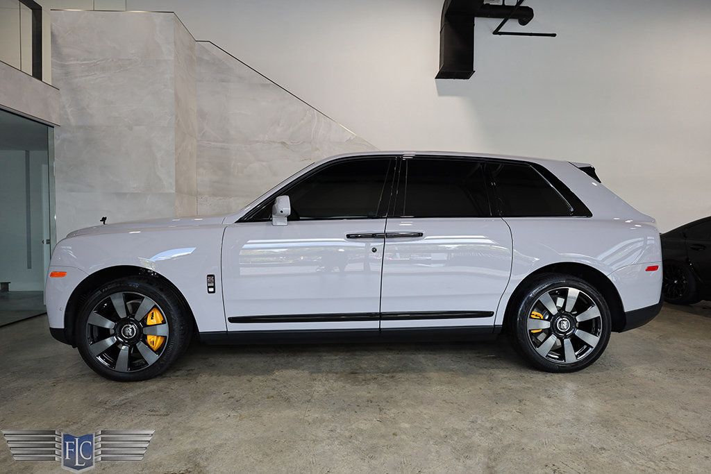 2024 Rolls-Royce Cullinan Black Badge Sport Utility - 22957854 - 1